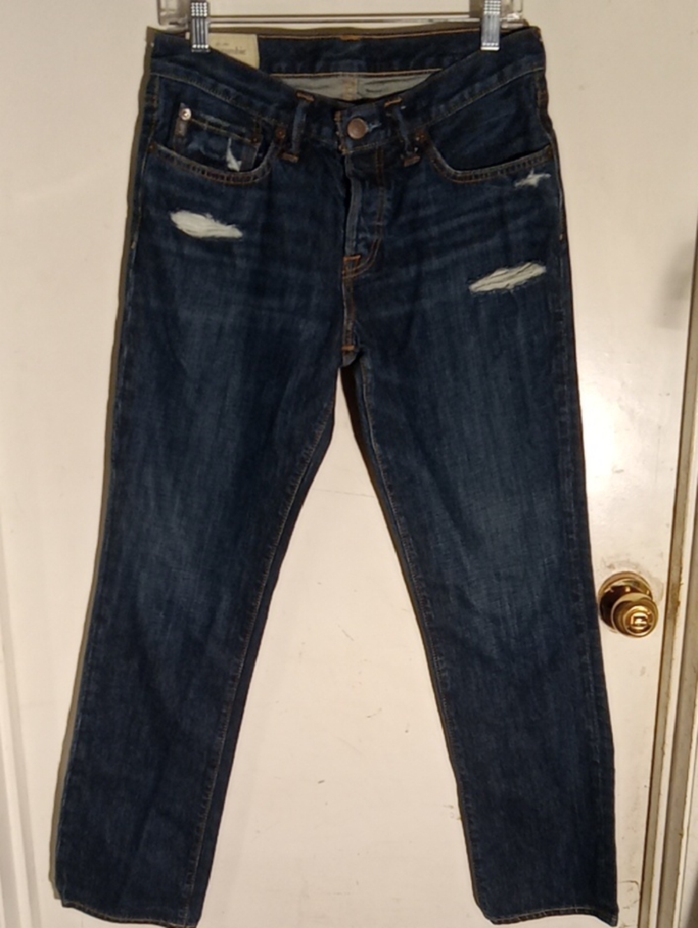 Men's Abercrombie And Finch 31-30 Like No Stretch At All Distressed Blue